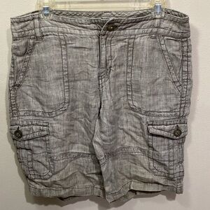 CABI GRAY LINEN SHORTS SIZE 8 WOMEN